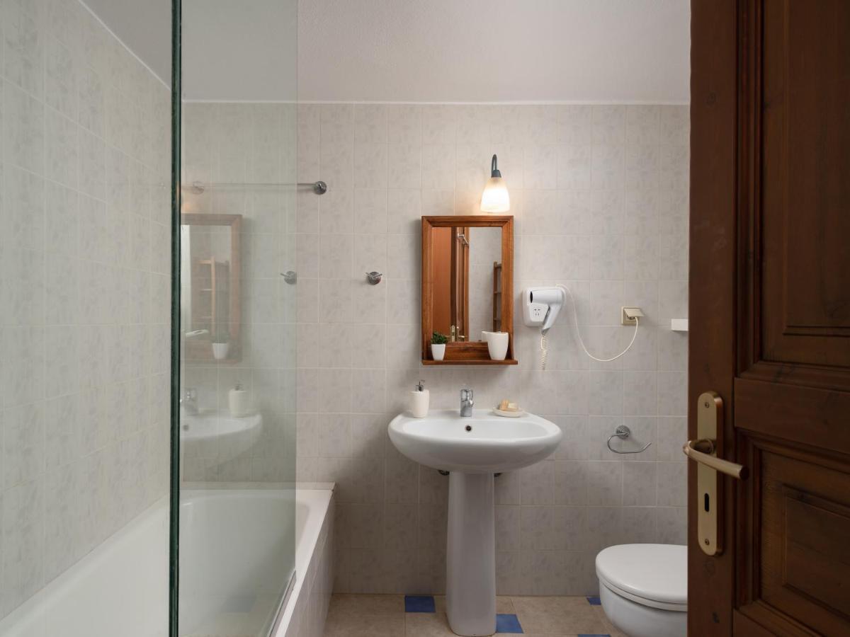 Aura Traditional Apartment Prines  Экстерьер фото